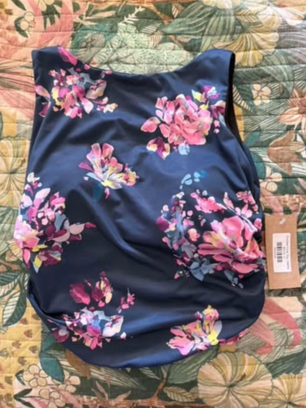 Albion Fit size small